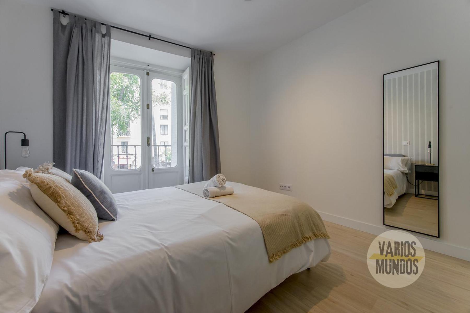 Spacious New Aparment Para 8Pax En La Plaza De Tirso E1 مدريد المظهر الخارجي الصورة