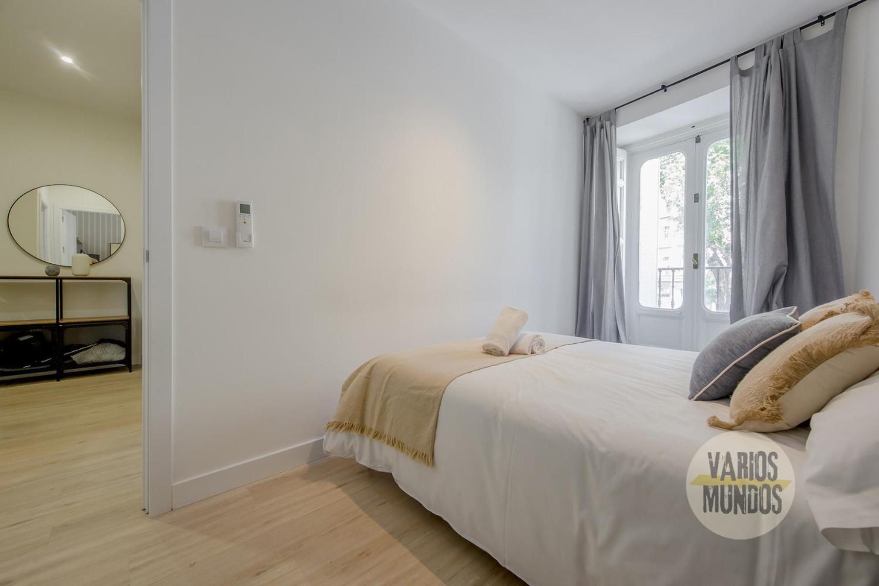 Spacious New Aparment Para 8Pax En La Plaza De Tirso E1 مدريد المظهر الخارجي الصورة